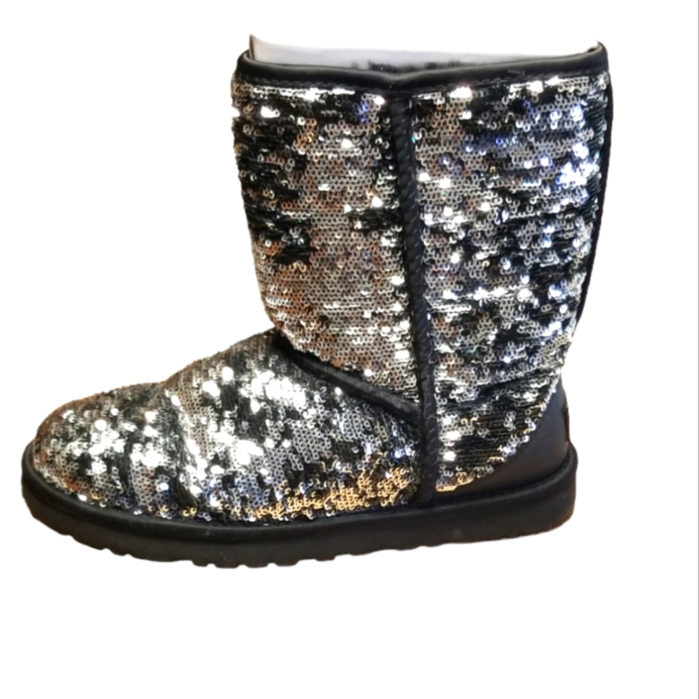 UGG Classic Short Sparkles Boots